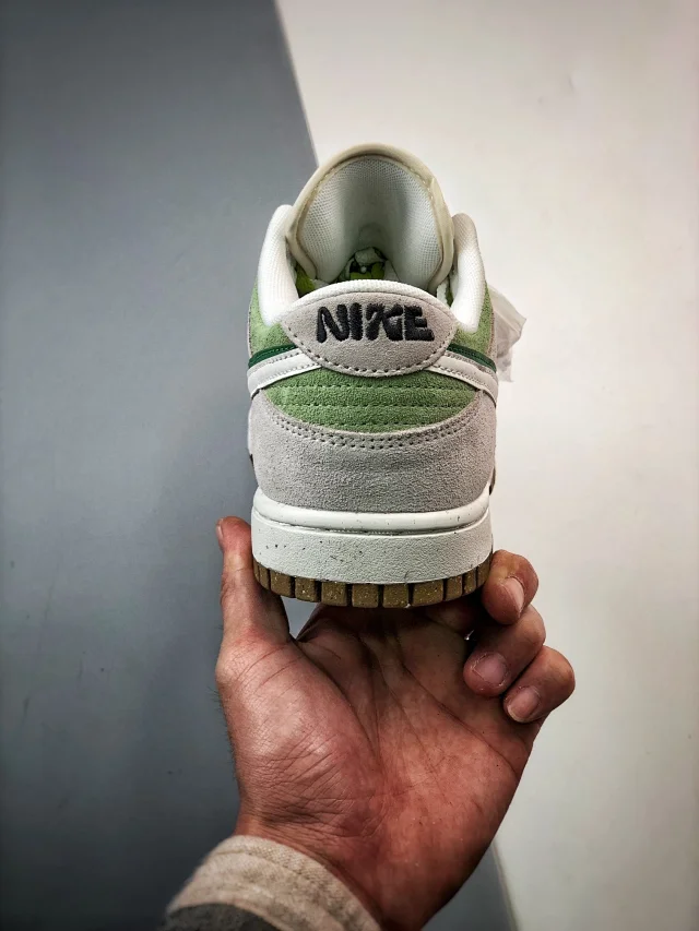 Nike Sneakers Dunk Low SE 85 Double Hook Deconstruction product detail image 17