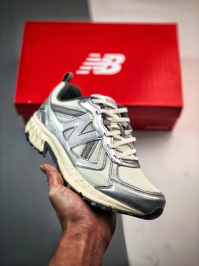New Balance Sneakers NB 410 v5 product detail image 19