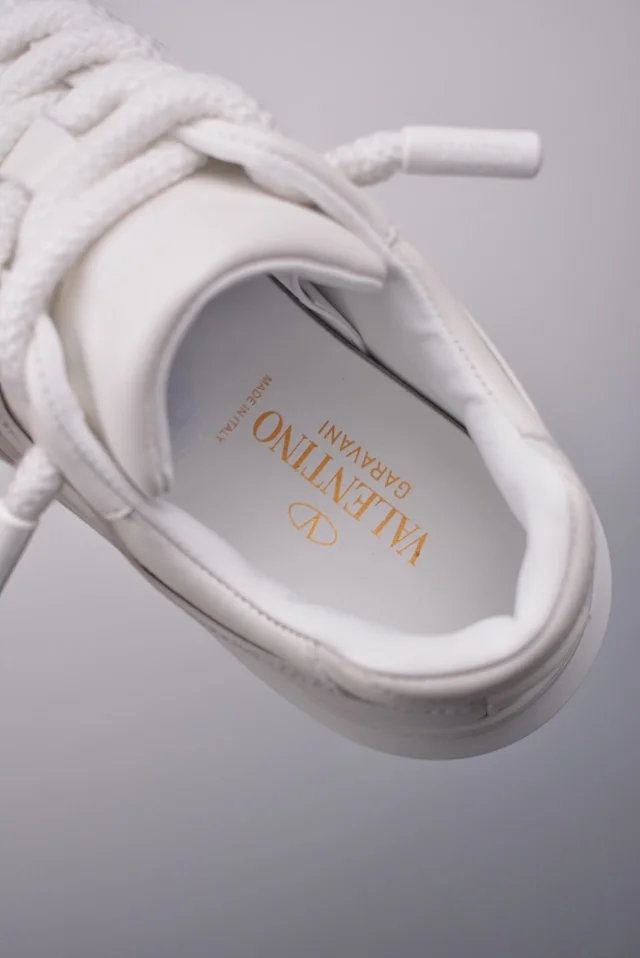 Valentino Garavani Sneakers One Stud low-top product detail image 72