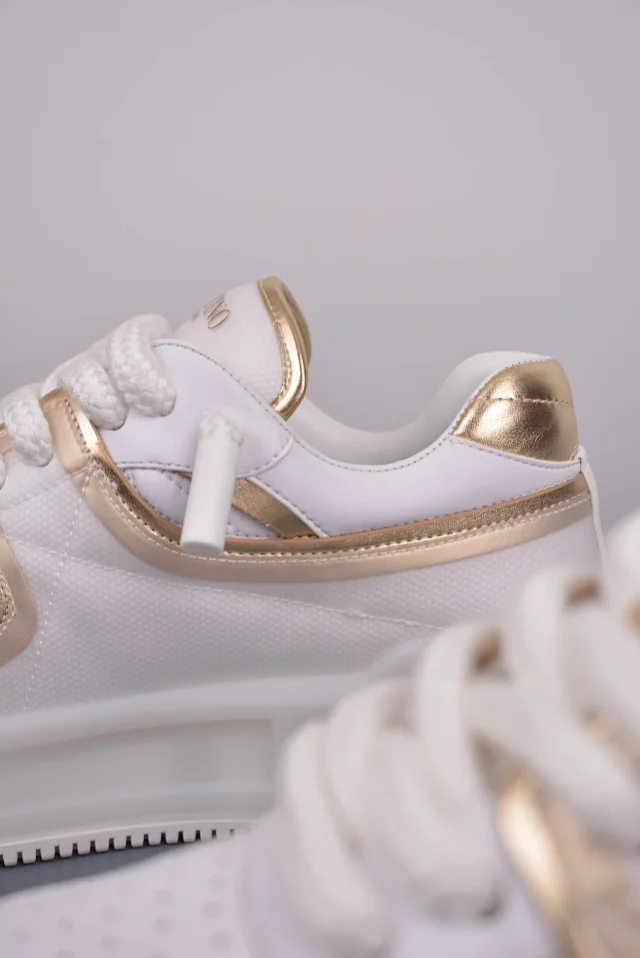 Valentino Garavani Sneakers One Stud low-top product detail image 35