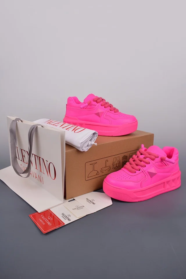 Valentino Garavani Sneakers One Stud low-top product detail image 50