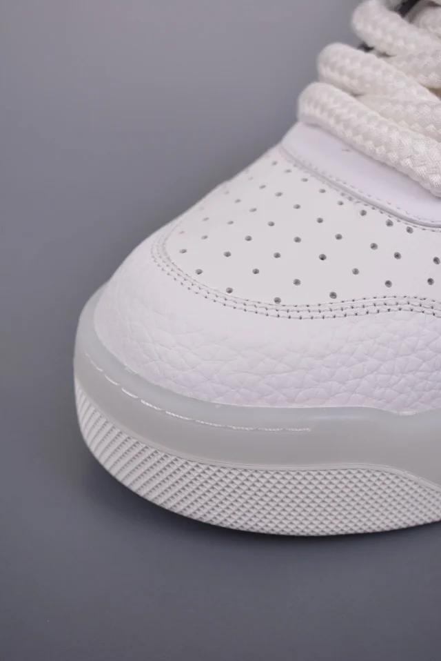 Valentino Garavani Sneakers One Stud low-top product detail image 42