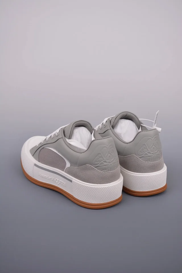 Alexander McQueen Sneakers Oversized low-top product detail image 20