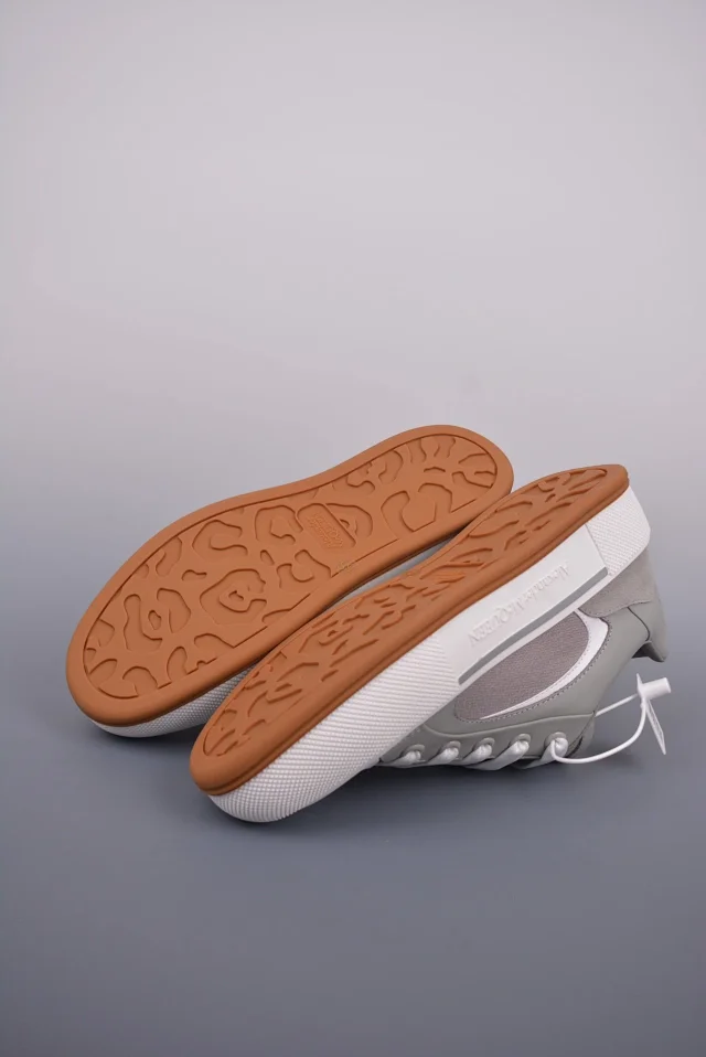 Alexander McQueen Sneakers Oversized low-top product detail image 21