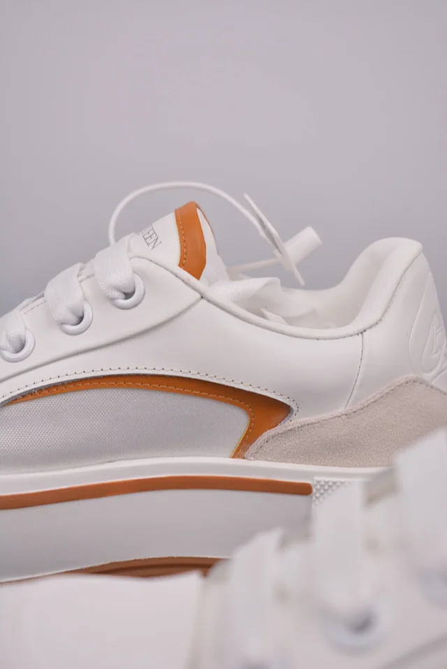 Alexander McQueen Sneakers Oversized low-top product detail image 17