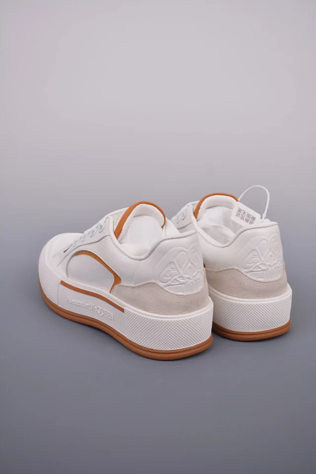 Alexander McQueen Sneakers Oversized low-top product detail image 11