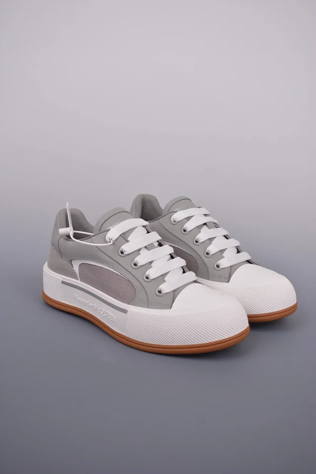 Alexander McQueen Sneakers Oversized low-top product detail image 19