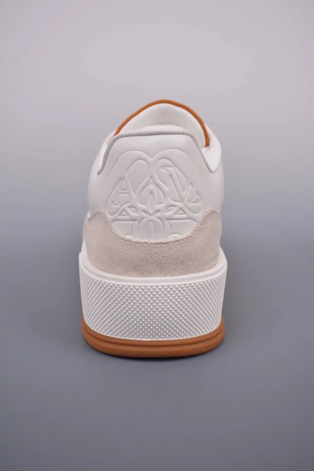 Alexander McQueen Sneakers Oversized low-top product detail image 13