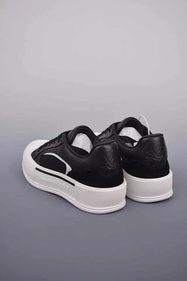 Alexander McQueen Sneakers Oversized low-top product detail image 29