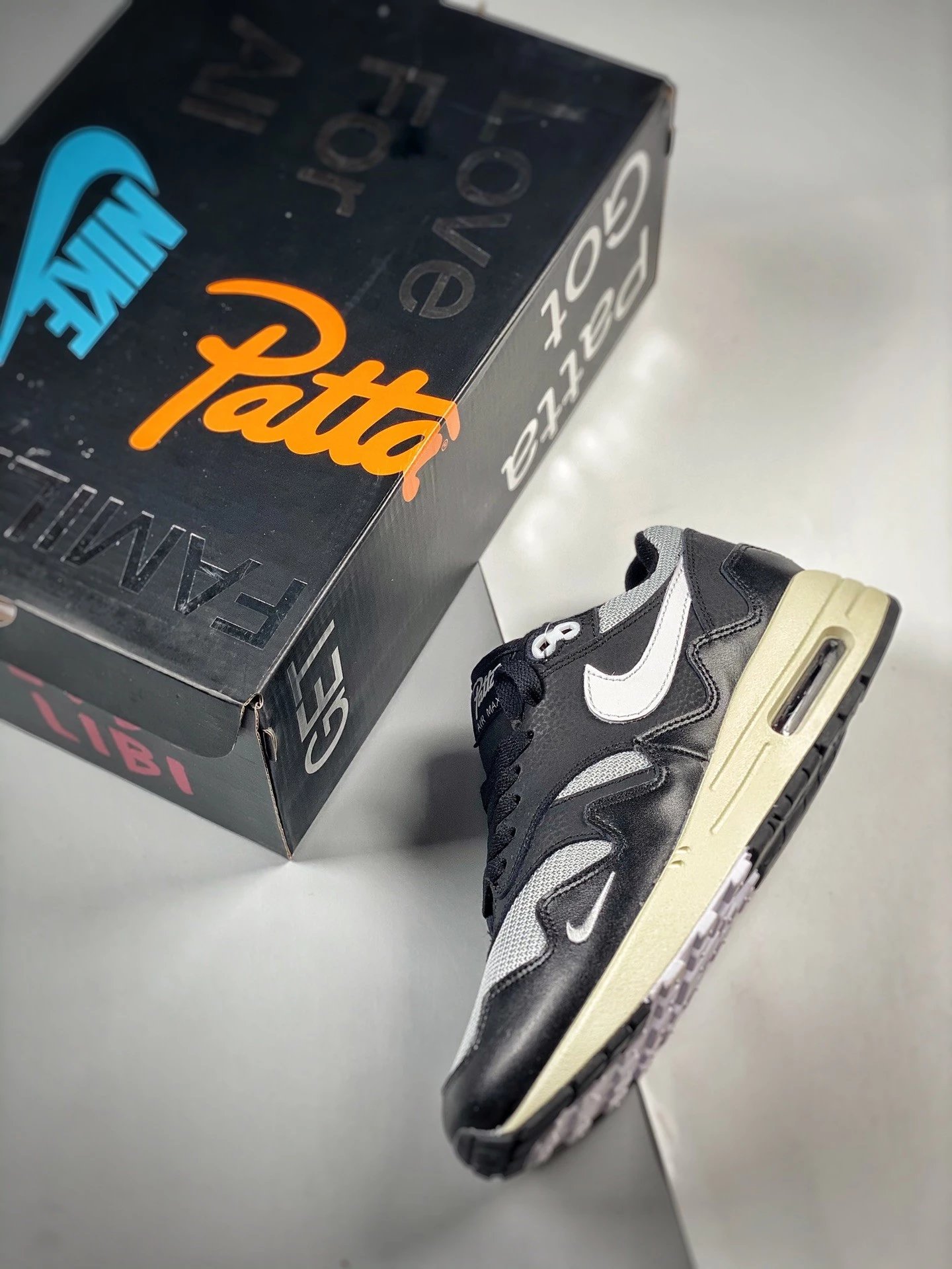 Nike Air Max 1 Wave Burgundy Sneakers - 13