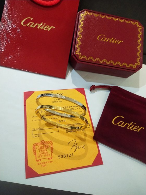 High-End Luxury Signature Letter Bracelet with Stamp (Branded)