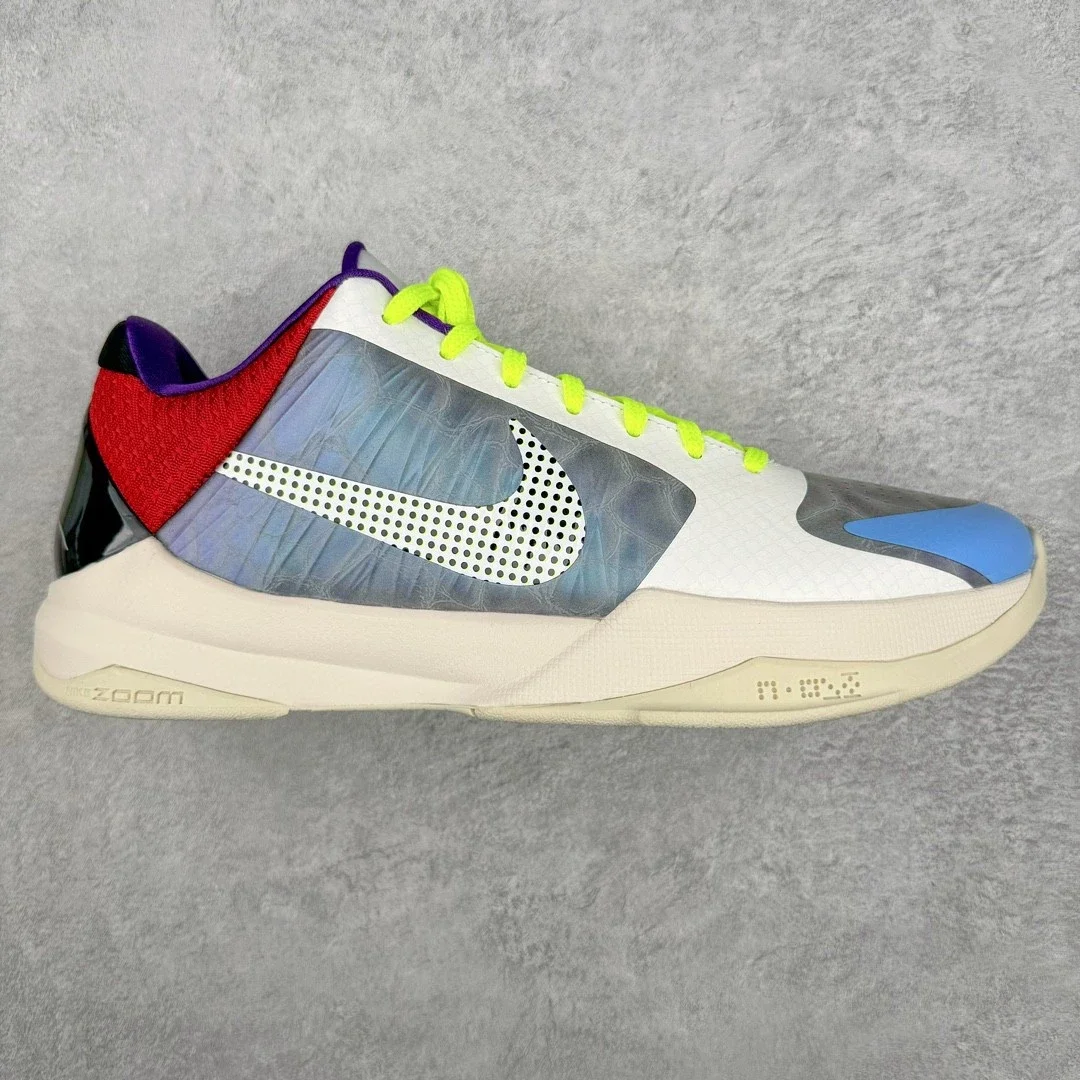 Continue with the success of launching its first Square Toe Wide Head  Badminton Shoes, we've finally got the colour renew to Victor A830IV.  Showing the new colours sample below. Victor keep one
