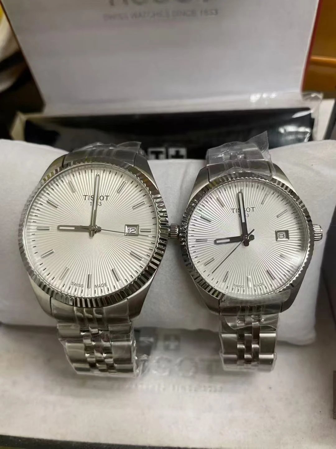 34mm Quartz White Dial