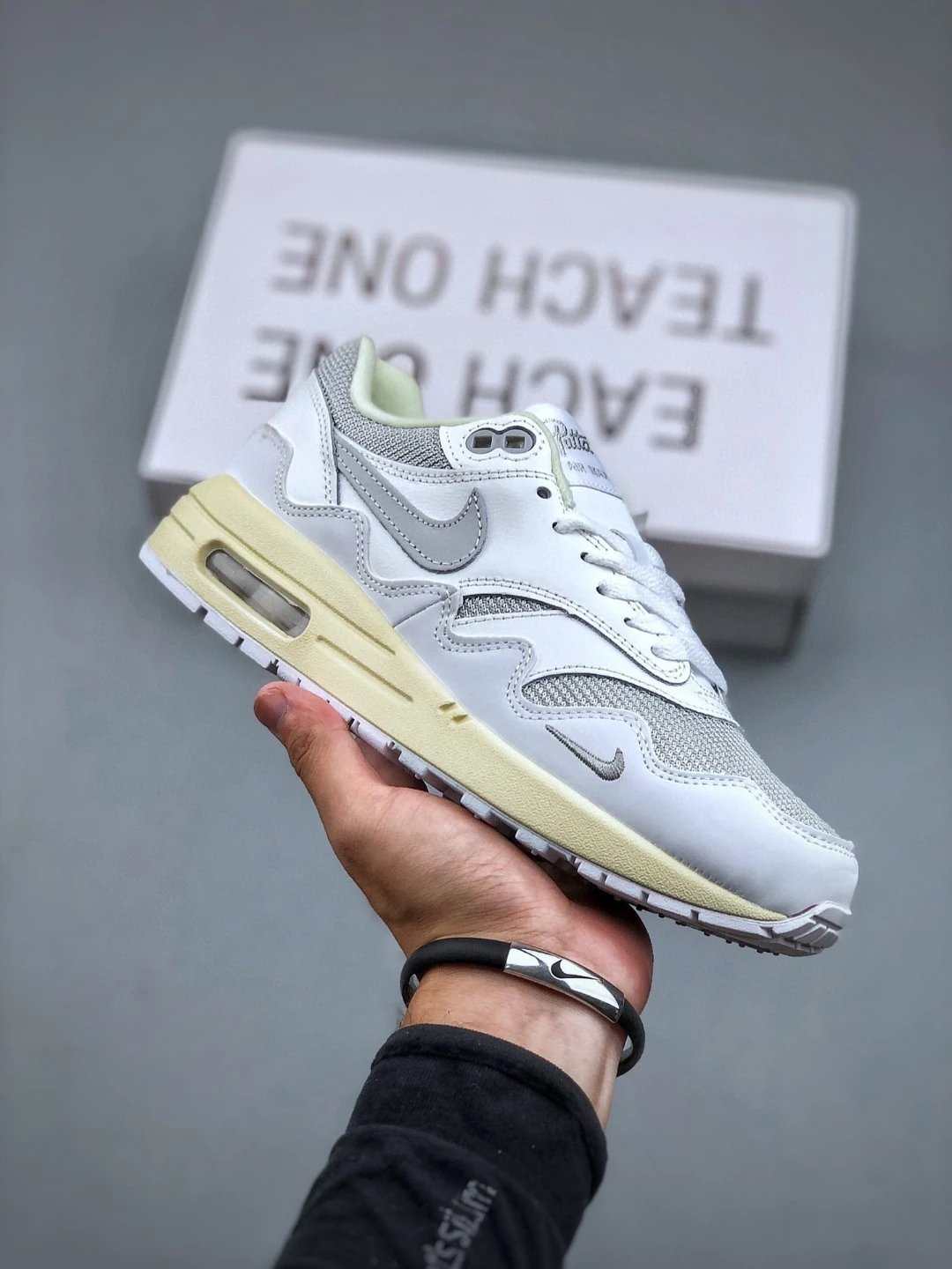 Nike Patta x Nike Air Max 1 "Monarch" Retro Men's and Women's Casual Sneakers Running Shoes
