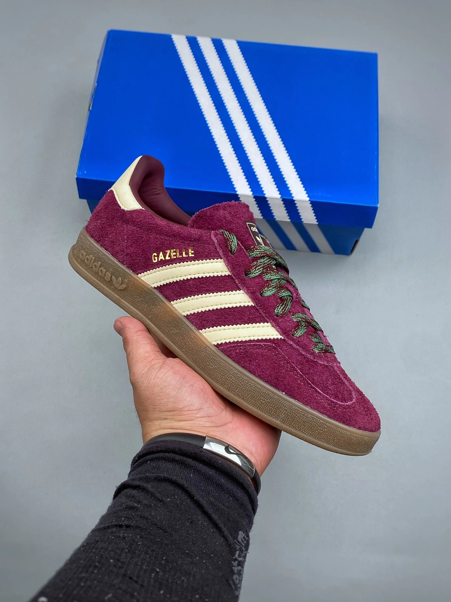 Originals Gazelle Indoor 三叶草复古休闲防滑耐磨低帮板鞋 KJ8316