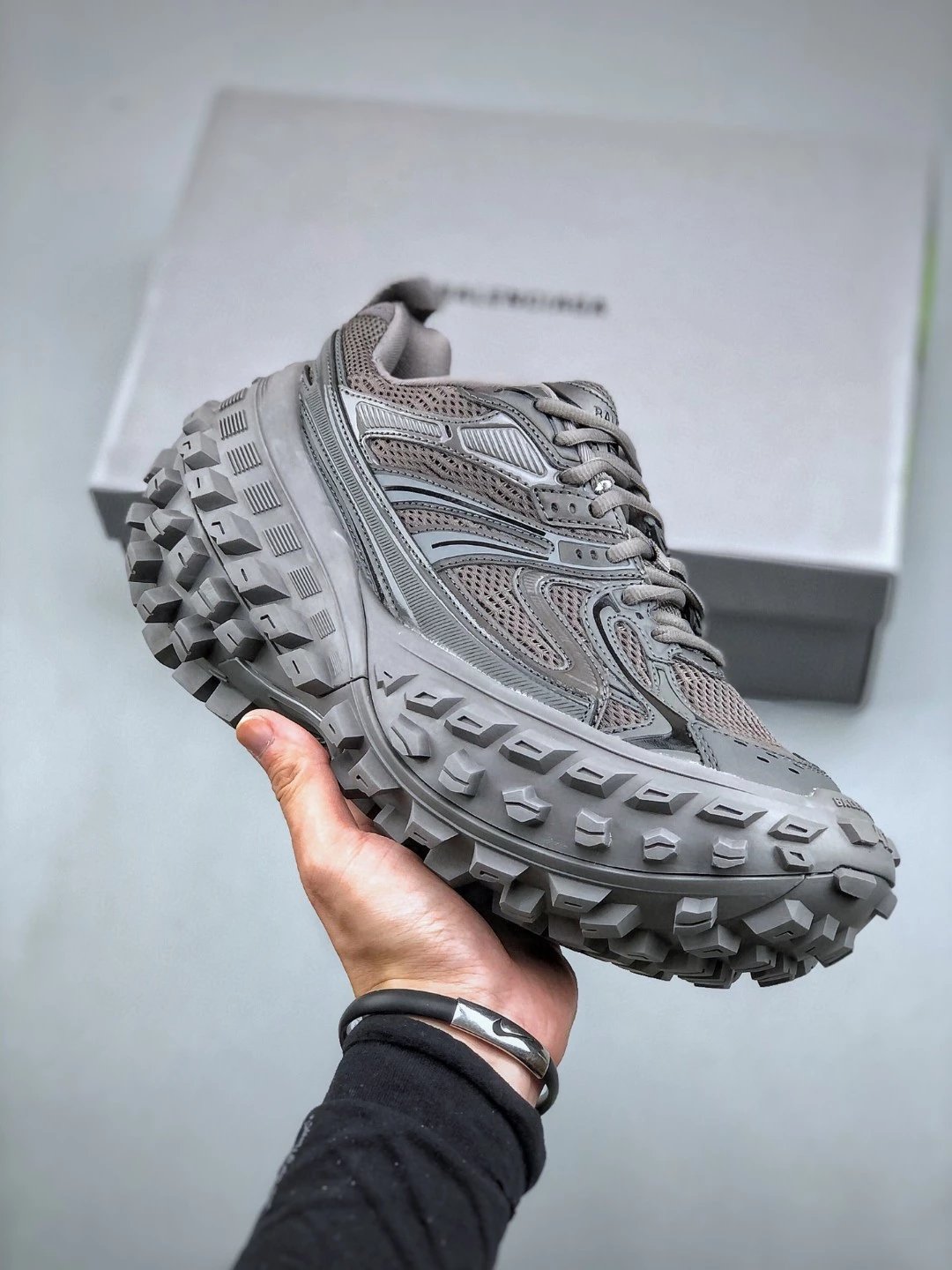 Balenciaga 巴黎世家 Defender 复古老爹鞋轮胎鞋 男女休闲鞋运动鞋厚底增高鞋老爹鞋