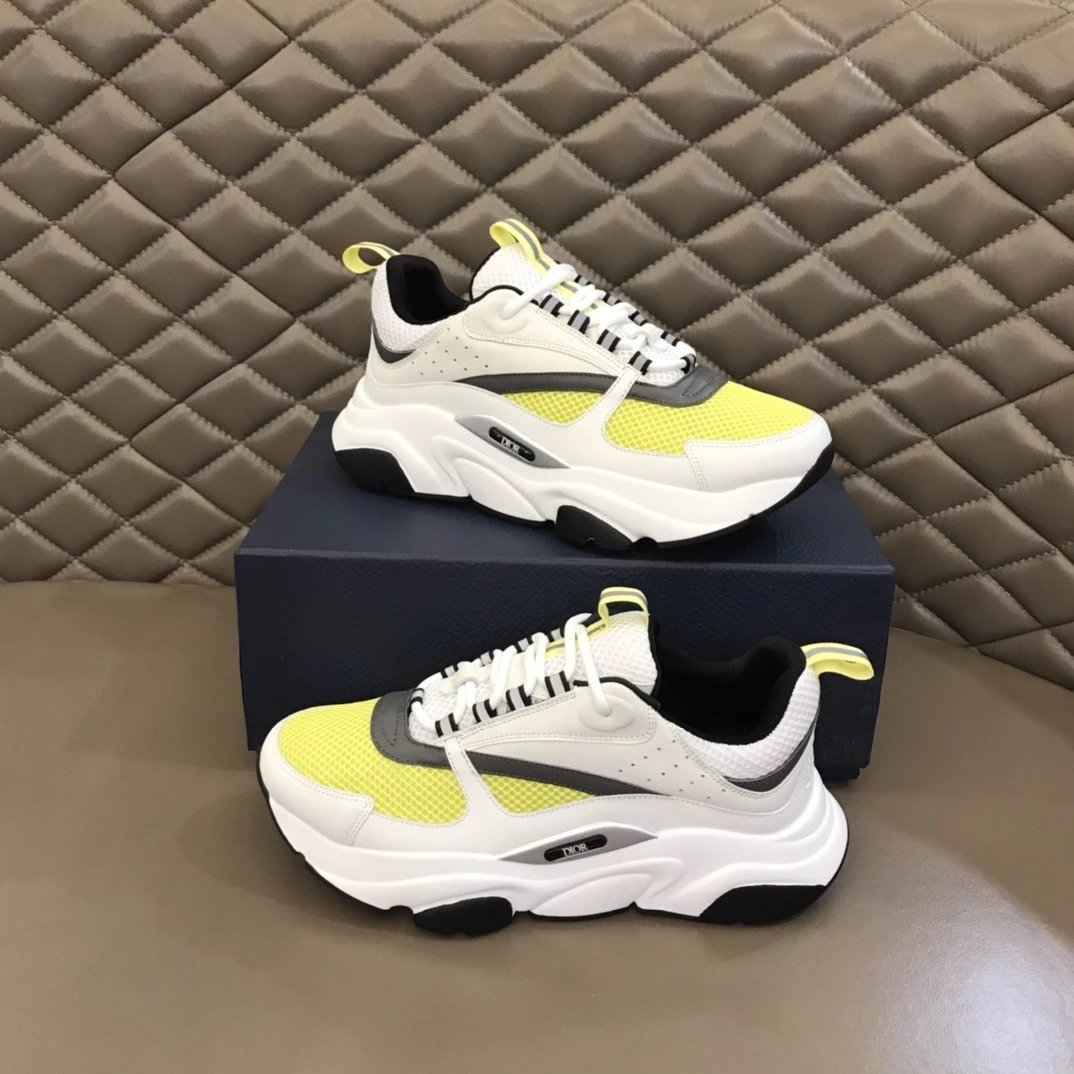 Dior B23 Oblique White and Black Chunky Sneakers - 17