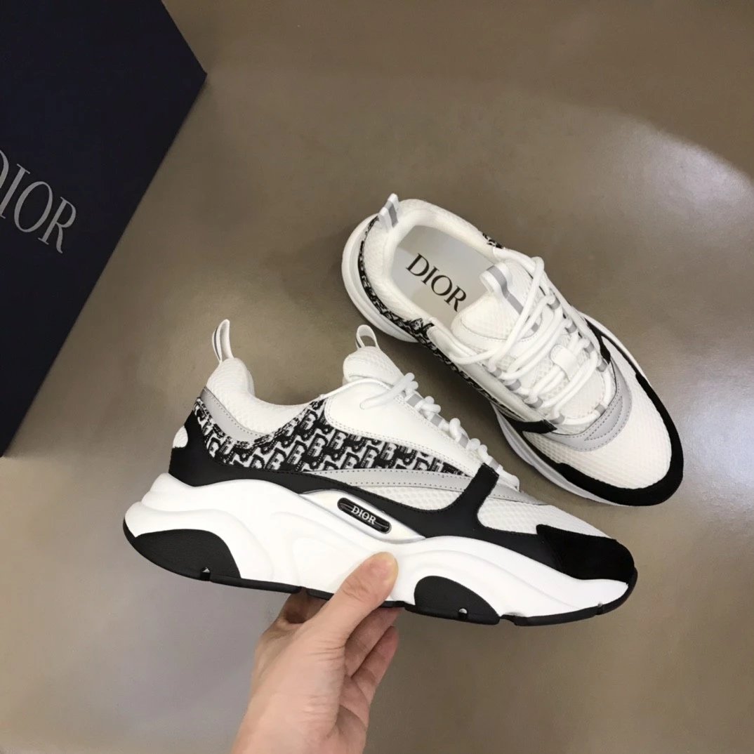 Dior B23 Oblique White and Black Chunky Sneakers - 57