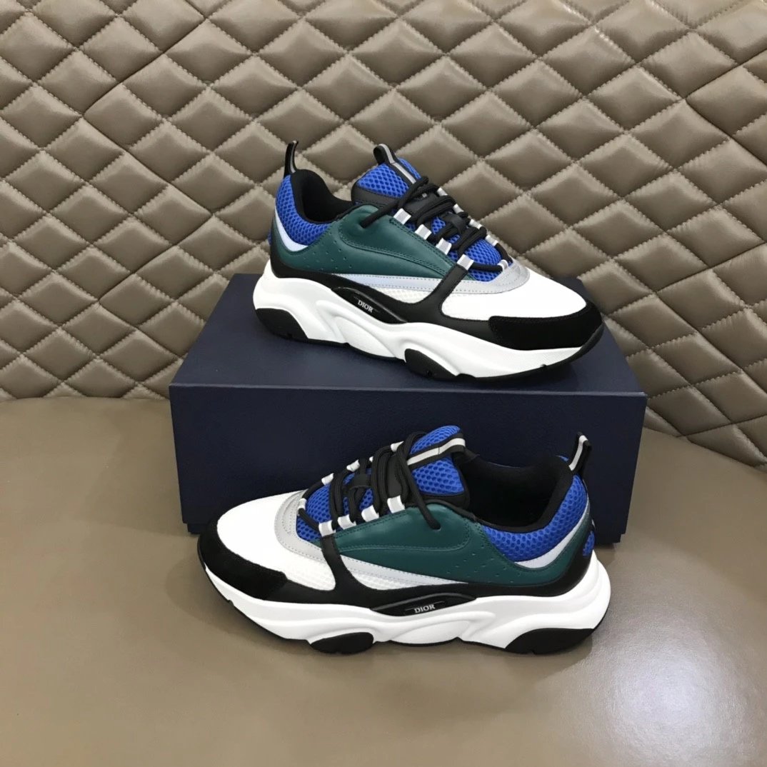 Dior B23 Oblique White and Black Chunky Sneakers - 54