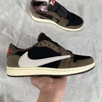 Air Jordan 1 High Chicago Lost and Found — seller photo 3
