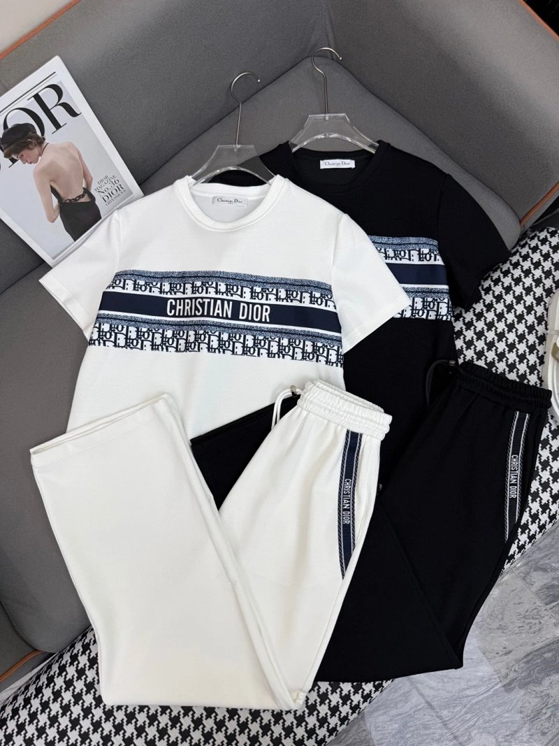 No.807 Women Clothes Suite