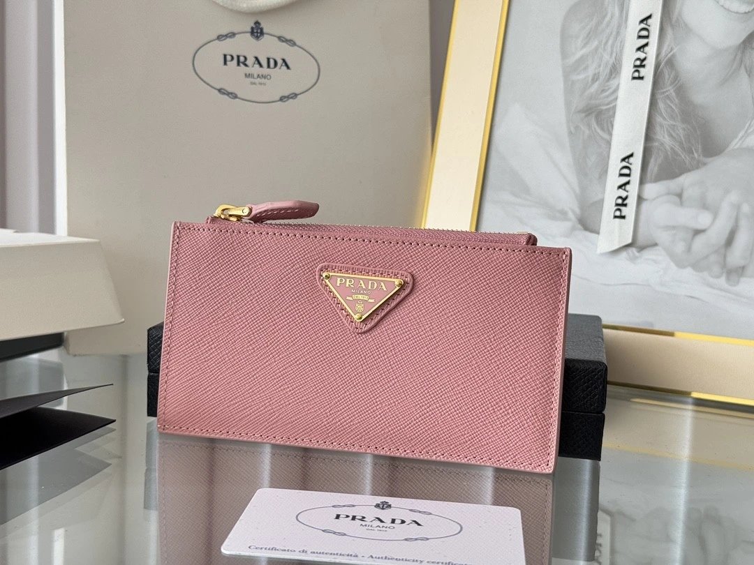 Prada Saffiano Card Holder 9