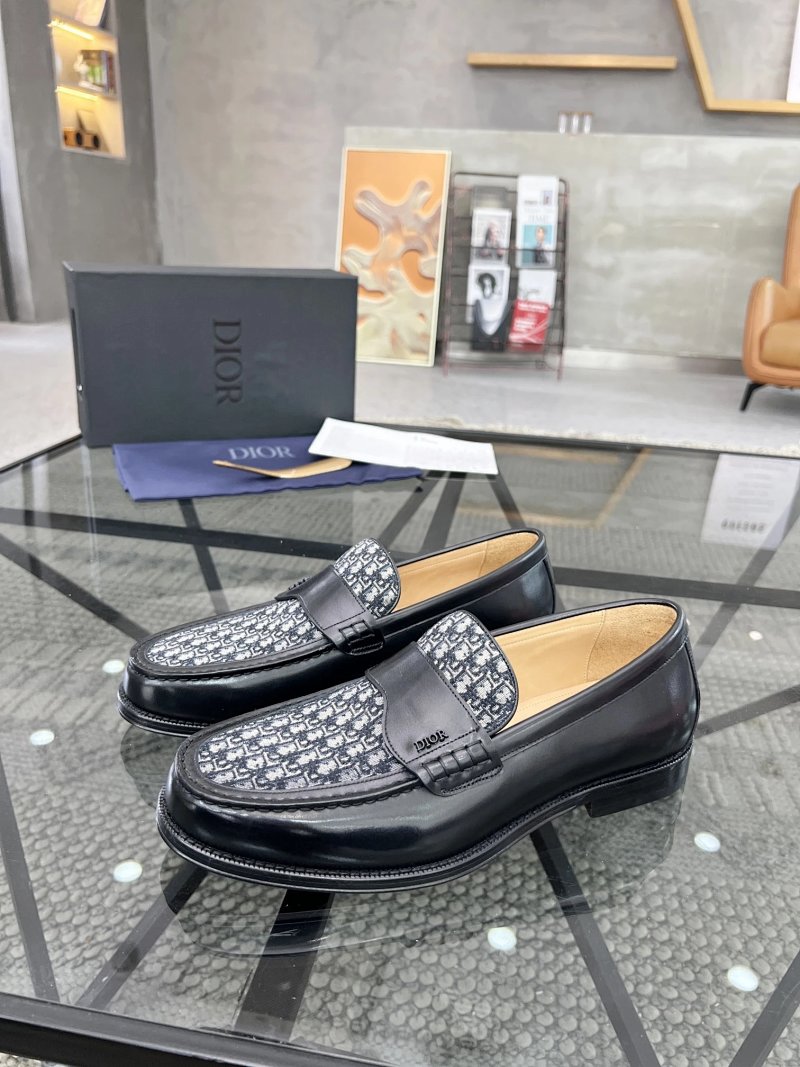 No.587 High Quality Men Shoes
