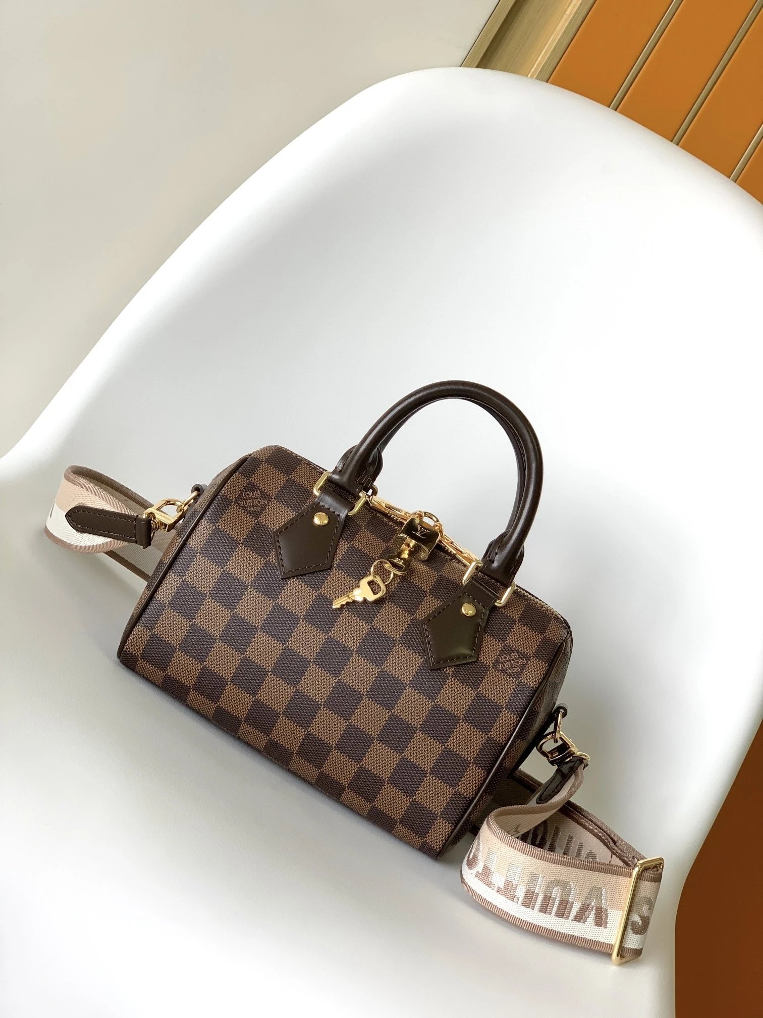 No.1043 Normal High Quality 20 Cm