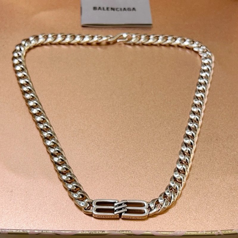 Necklace from JJ Foreign trade