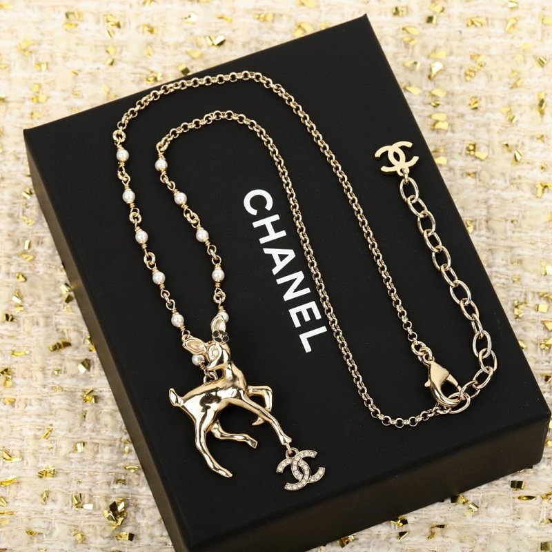 Necklace from JJ Foreign trade