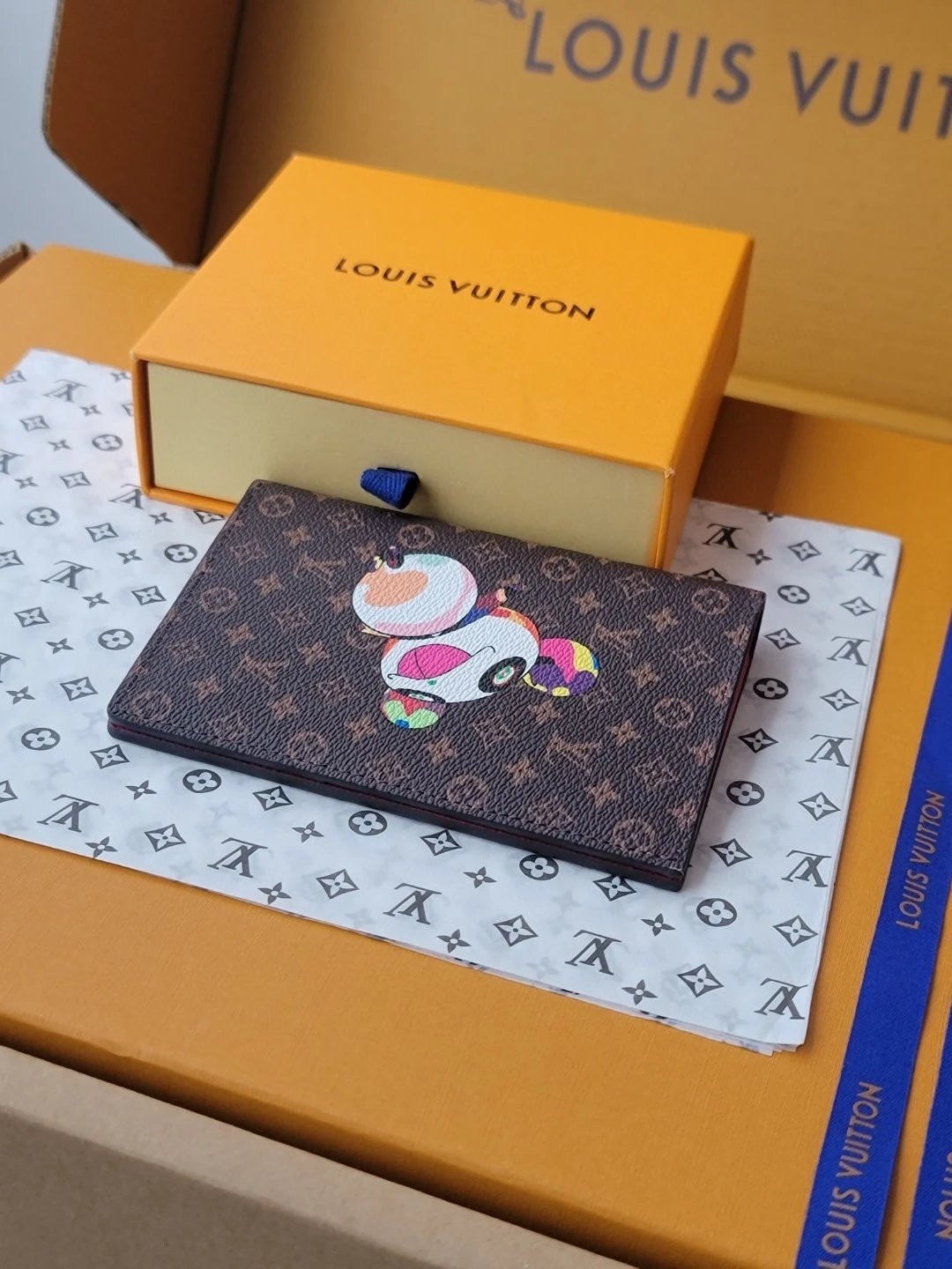 No.729 High Quality Passport Holder