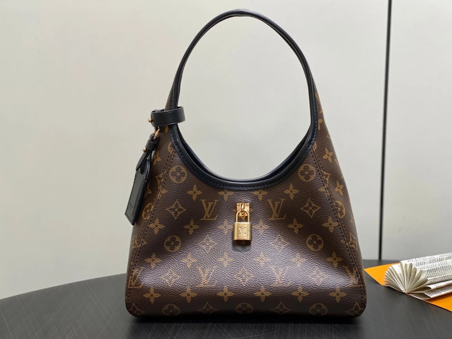 No.621 High Quality Women Handbag