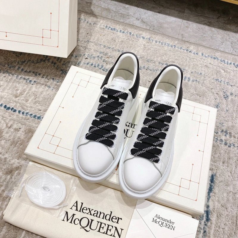 No.989 Shoes