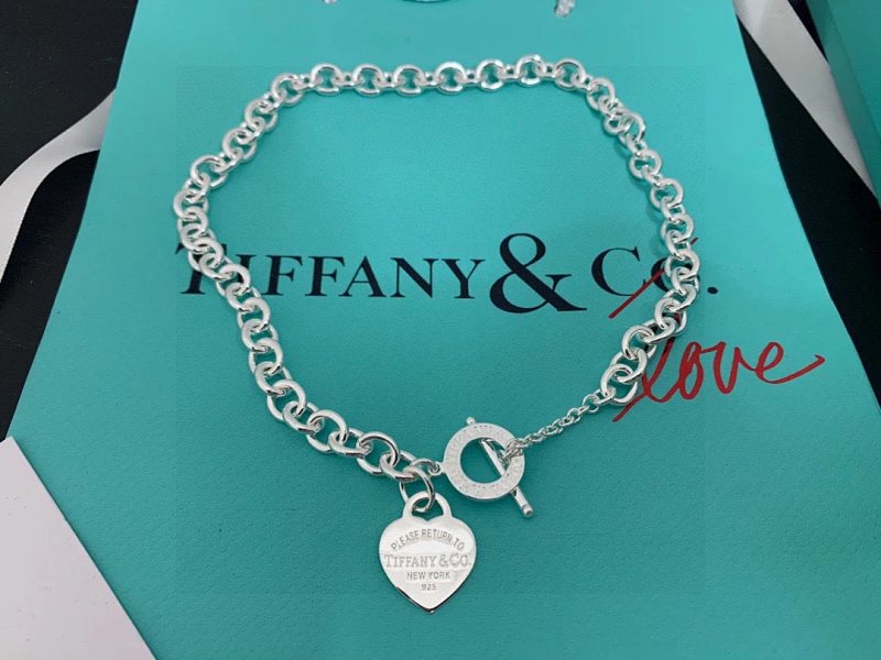 No.571 Women Necklace
