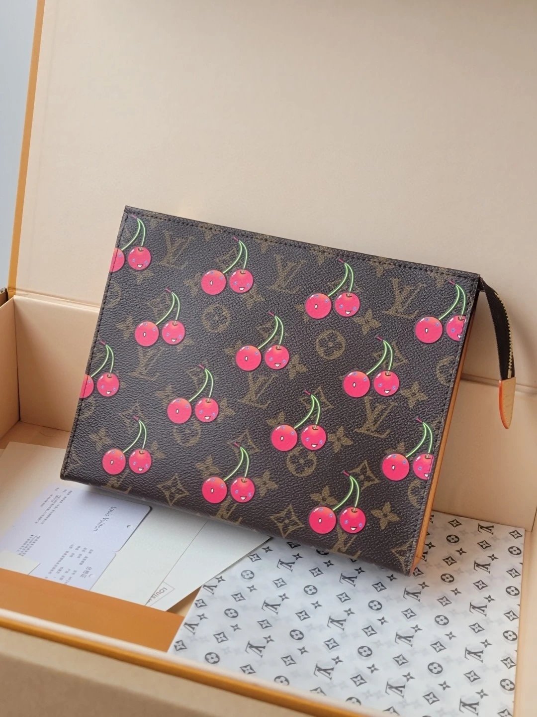 No.839 High Quality Cheery Pounch Wallet
