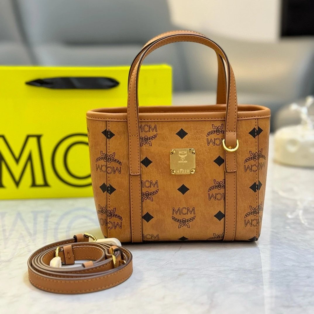 M cm mini women handbag