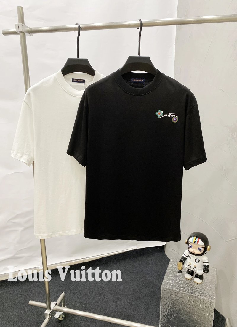 No.603 1 1T-shirt