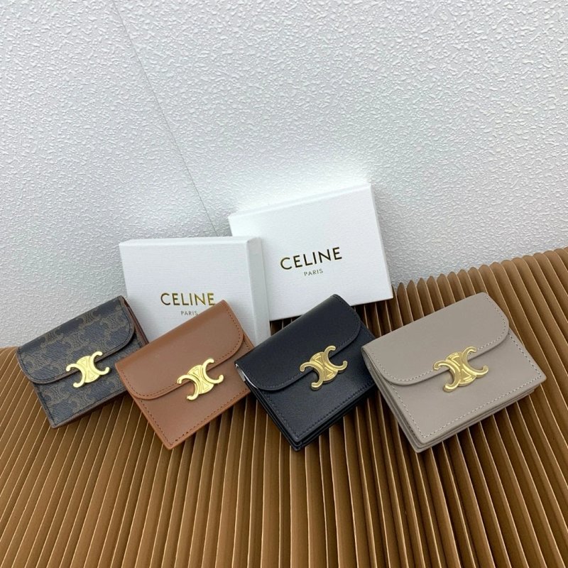 No.335 CE Card Holder
