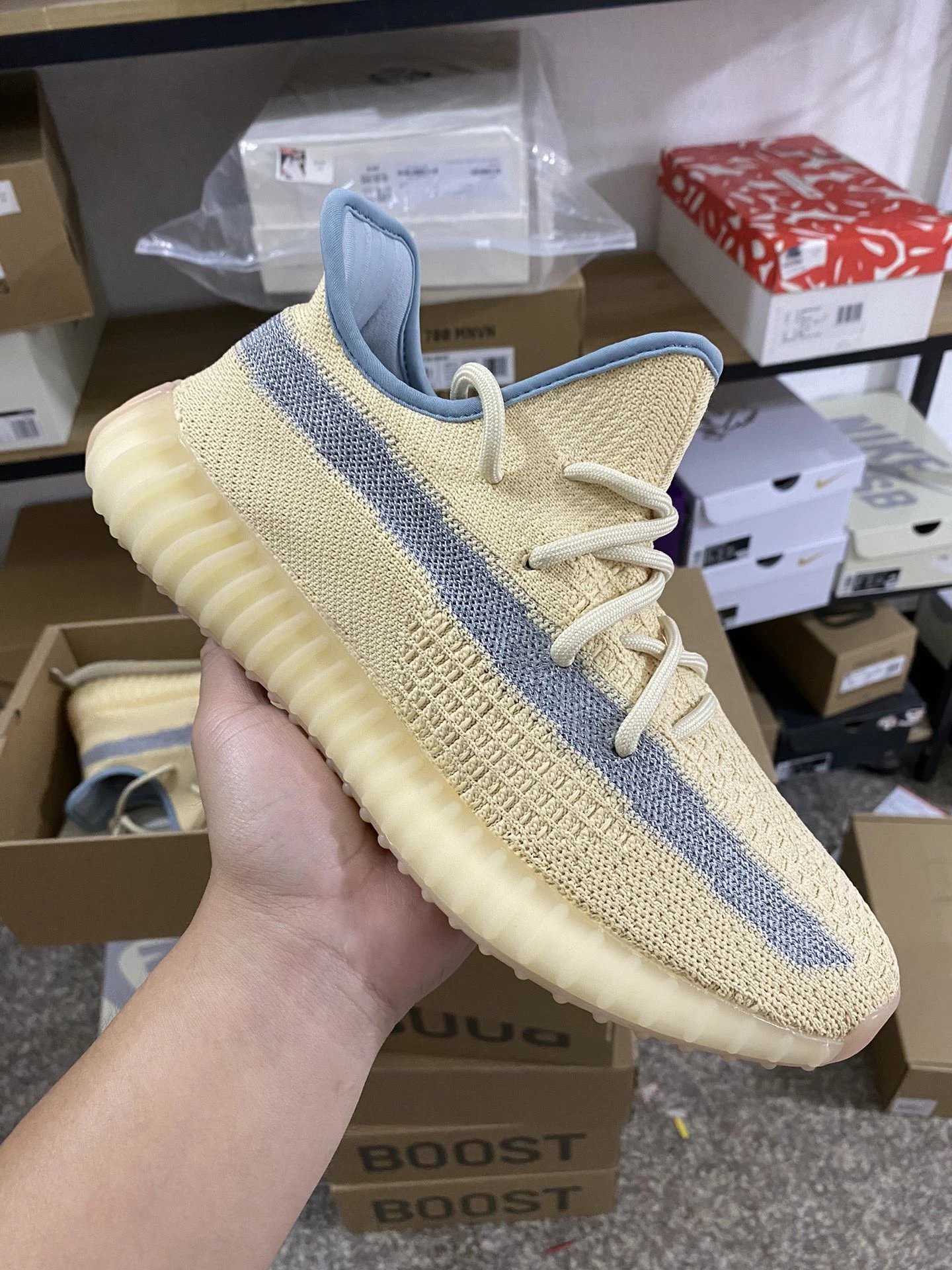 Adidas Yeezy 350 V2