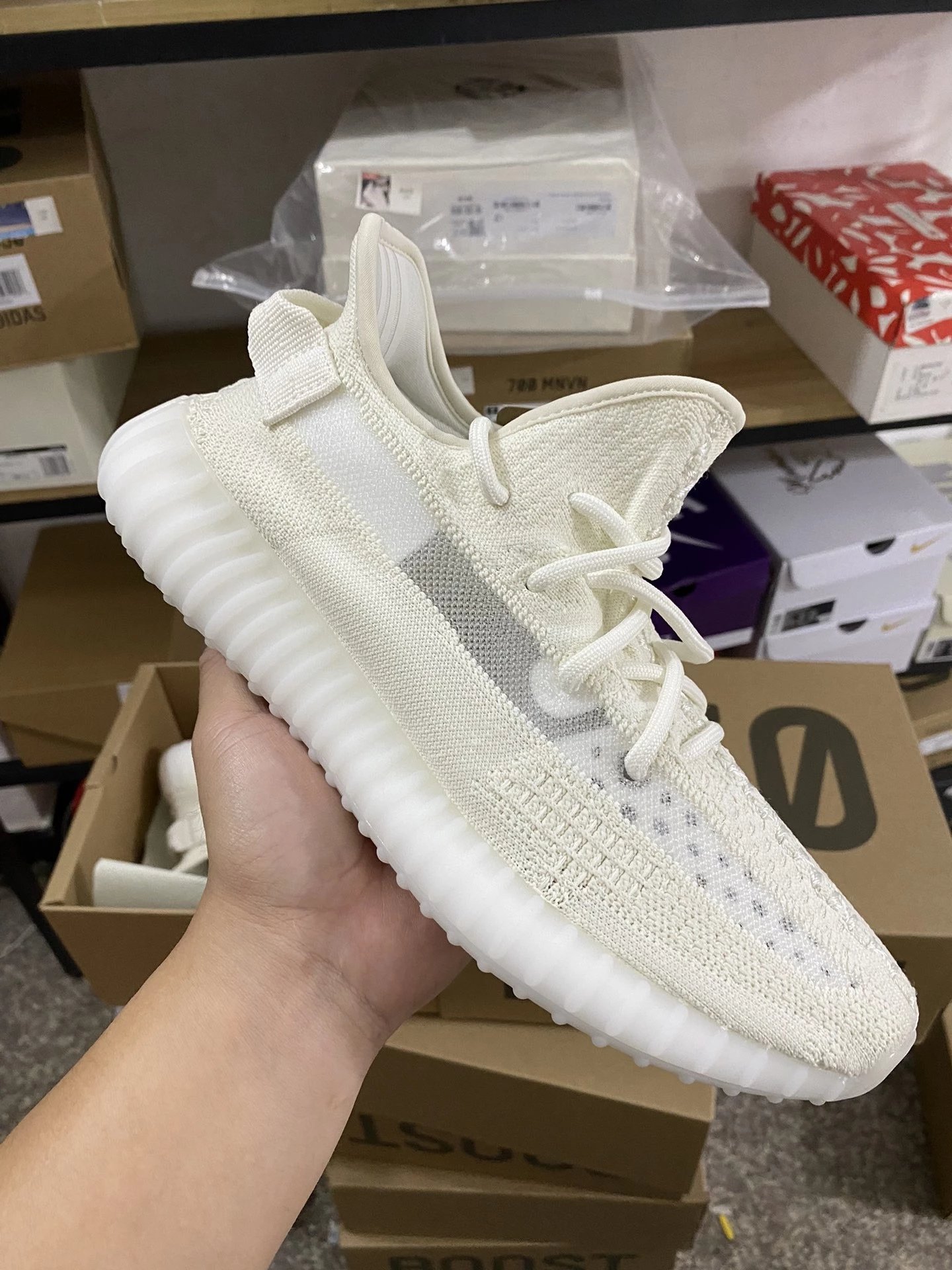 Adidas Yeezy 350 V2
