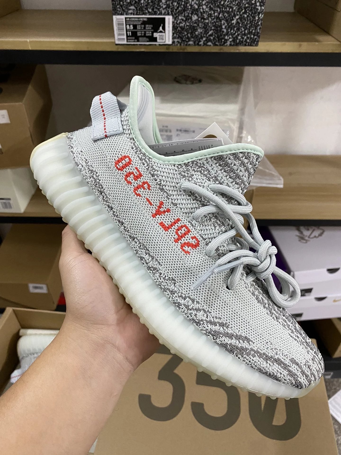 Adidas Yeezy 350 V2