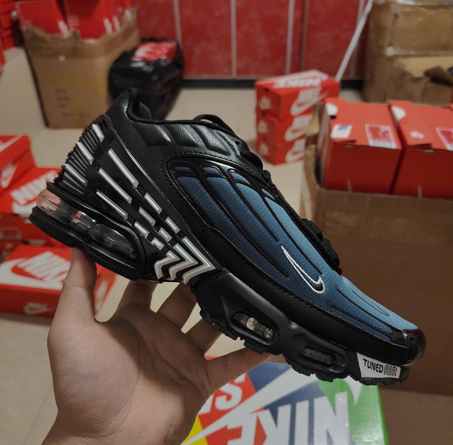 VT Batch - Black/Blue