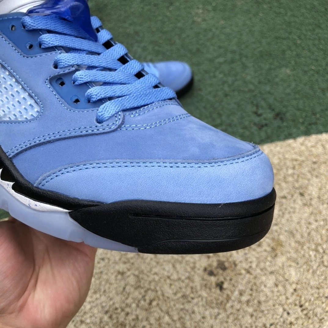 Air Jordan 5 Retro University Blue photo 7
