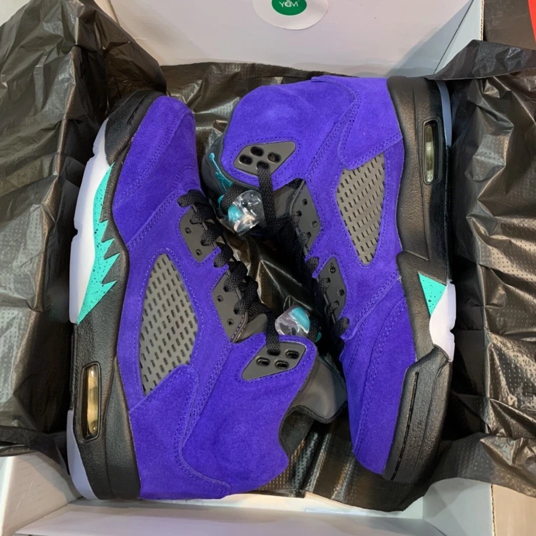 Air Jordan 5 Retro Grape