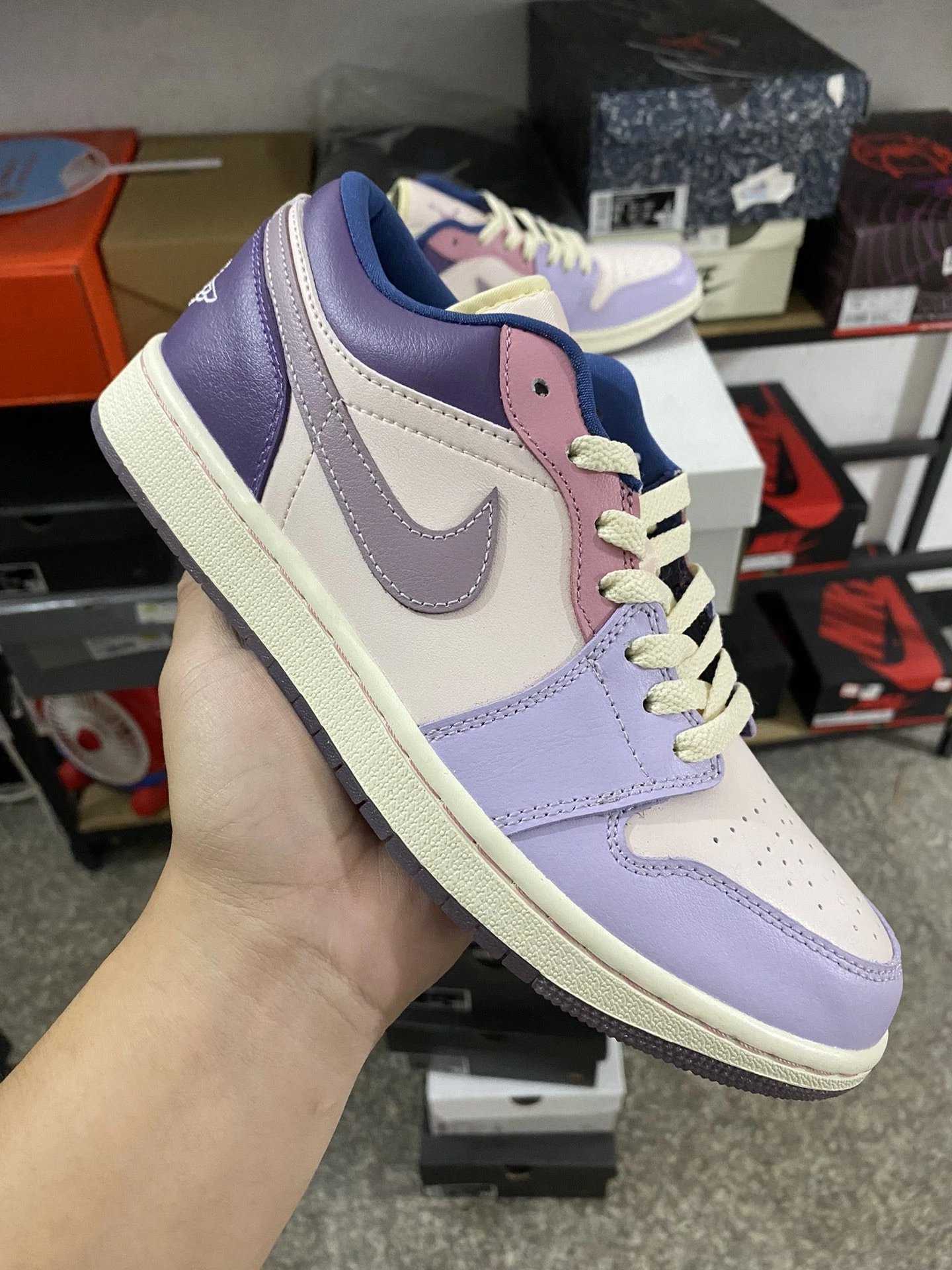 Air Jordan 1 Macaron