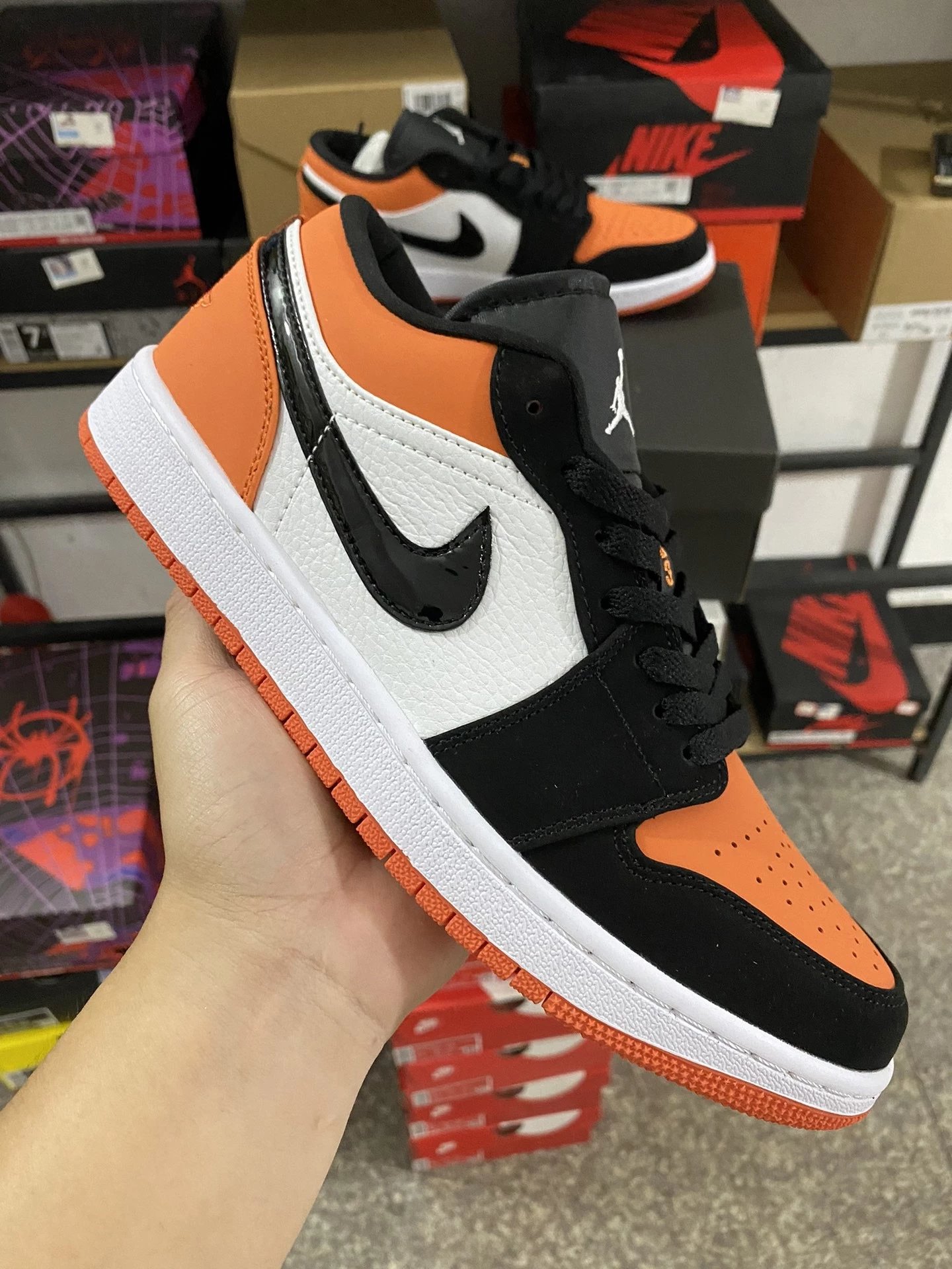Air Jordan 1 Shattered Backboard