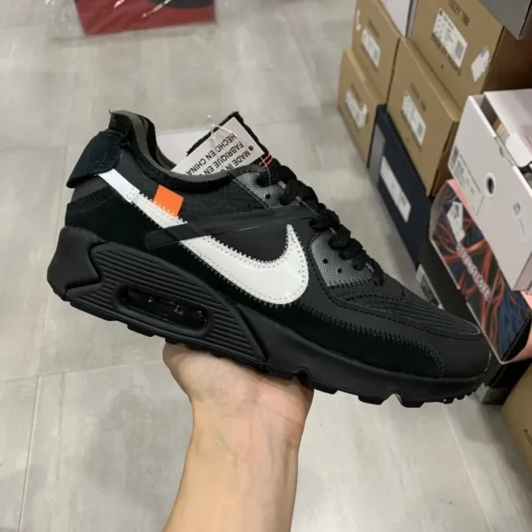 Nike Air Max 90 White Sneakers - 9
