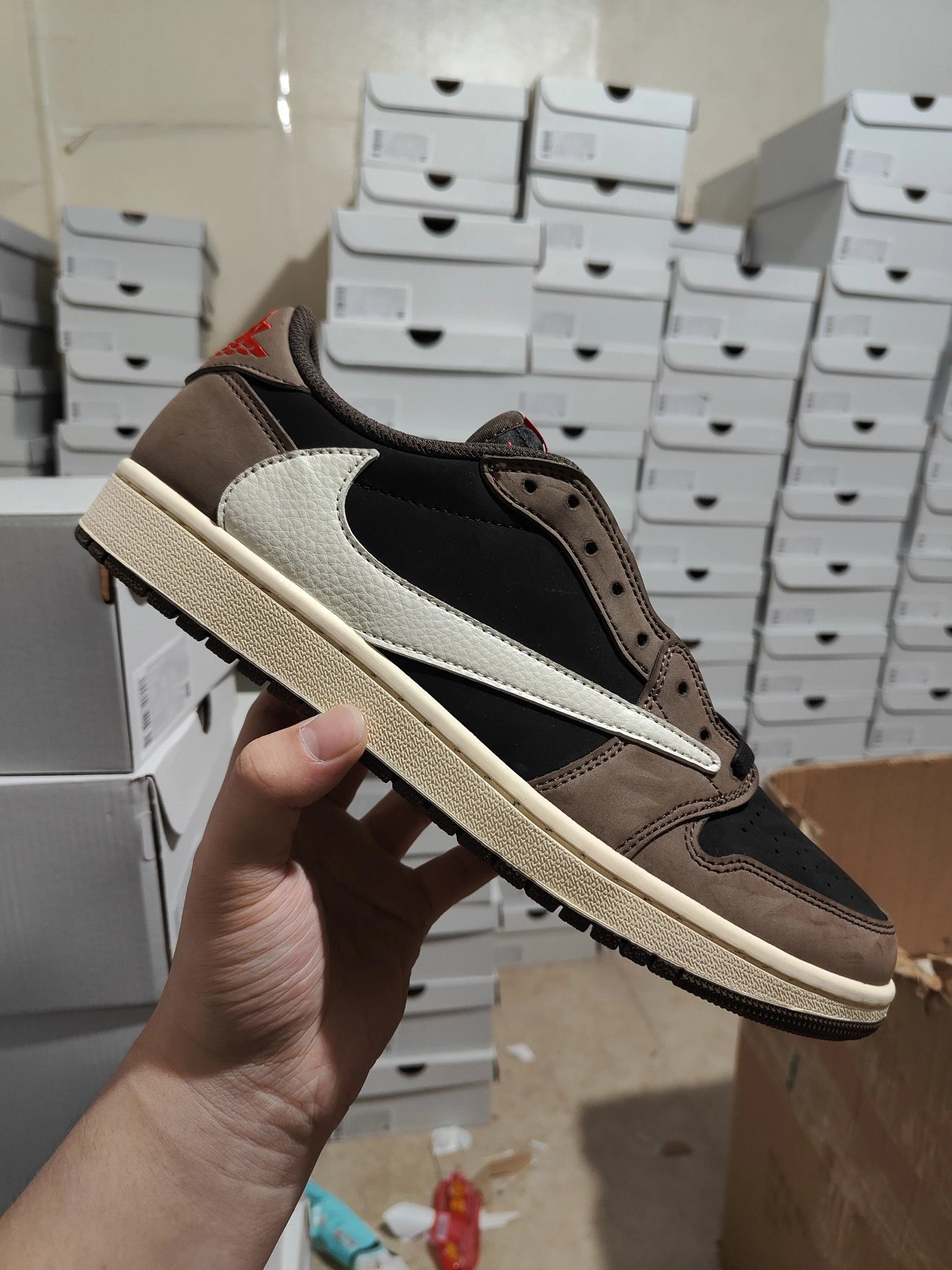 Air Jordan 1 Barb Dark Brown