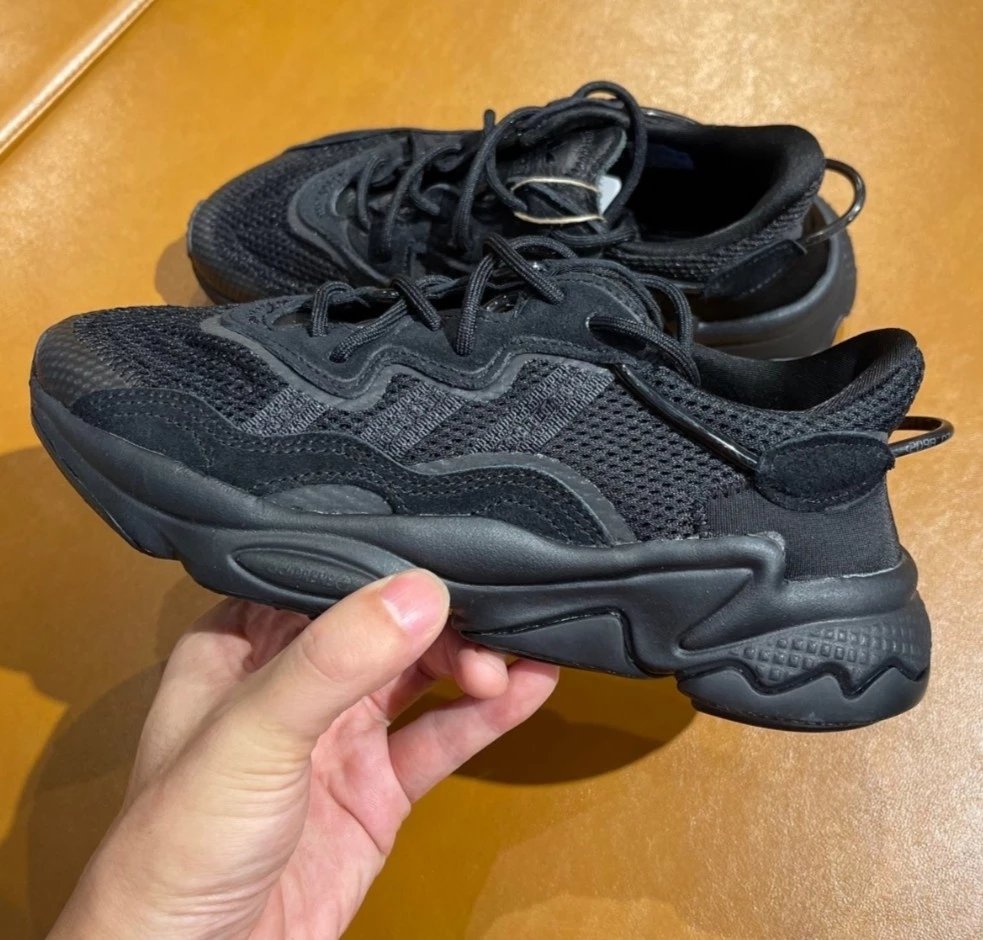Adidas Sneakers Ozweego