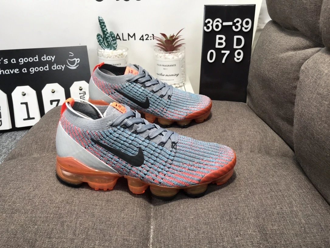 Nike Air Max Cushioned Shoes Blue Red Orange